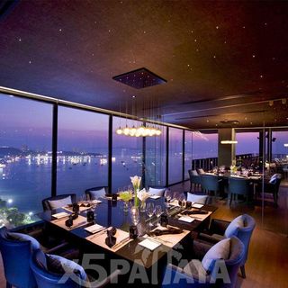 Ресторан Горизонт (Horizon Rooftop Restaurant)